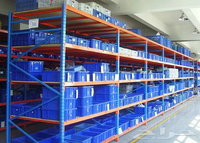 رفوف تخزين مستوعات 8