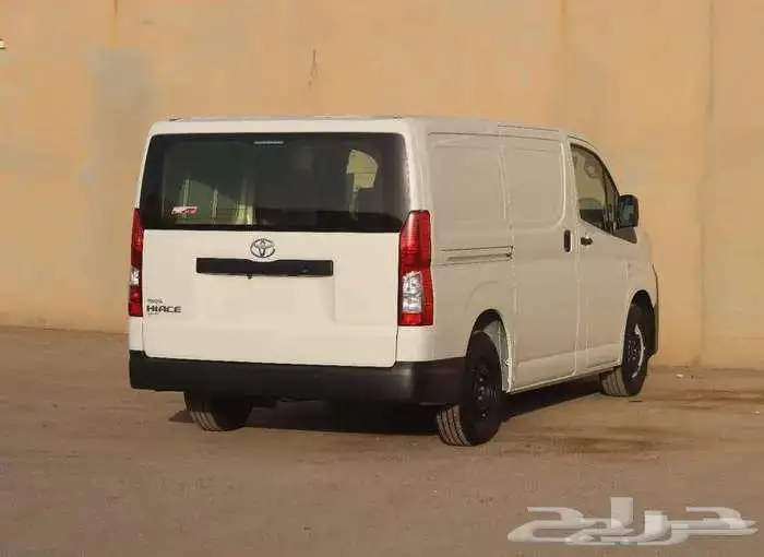 باص بضاعة بنزين سقف منخفضة موديل 2025 9