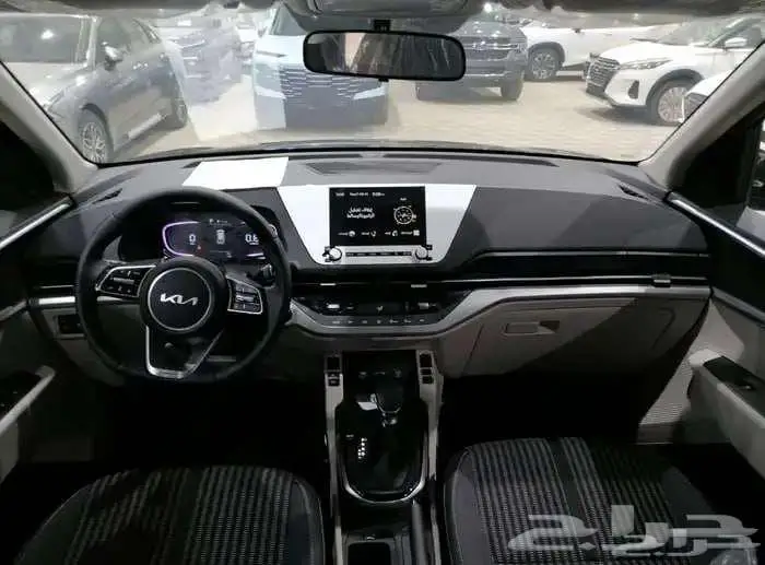كيا كارينز 1.5 7 مقاعد نص فل الجبر موديل 2025 2
