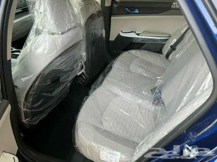 كيا كى5 ستاندر مطور فتحه سقف موديل 2025 7