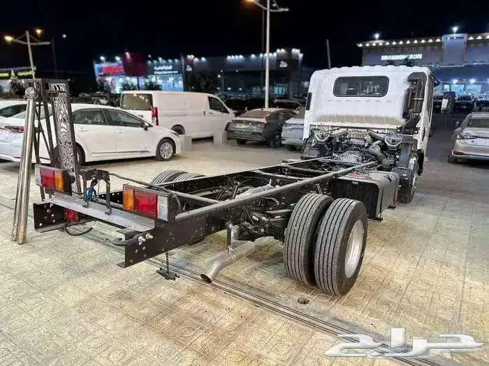 ايسوزو دينه 5 طن شاص 2025 5