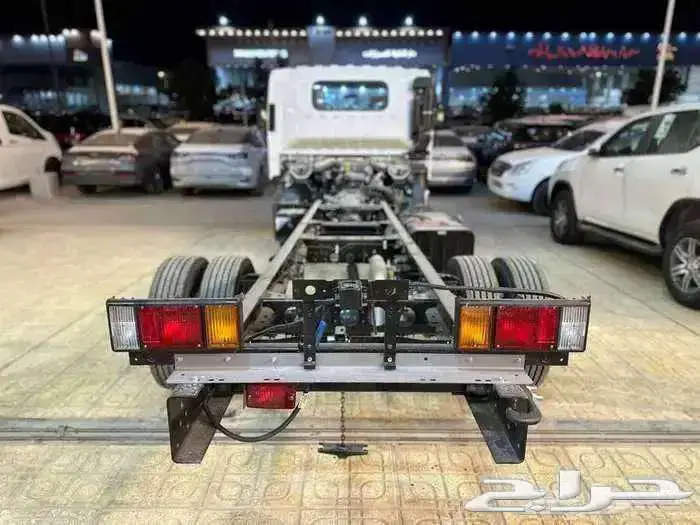 ايسوزو دينه 5 طن شاص 2025 6