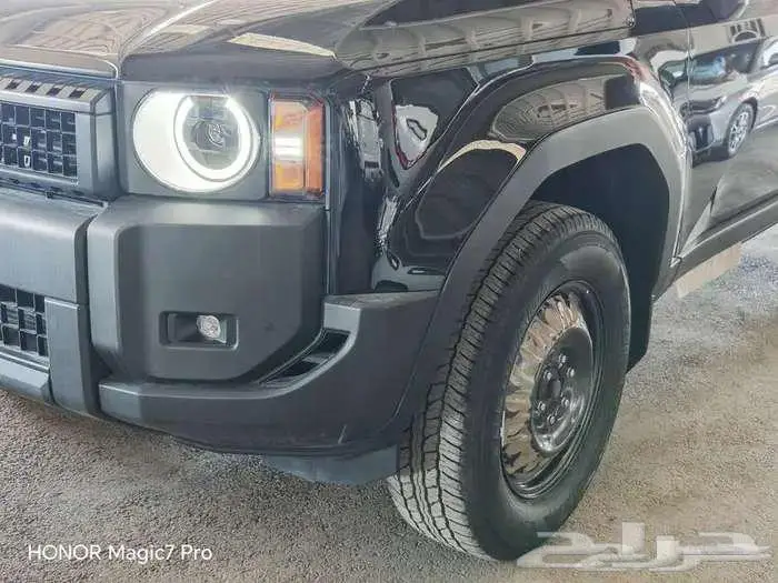 برادو TX بنزين اسود س 2025 1