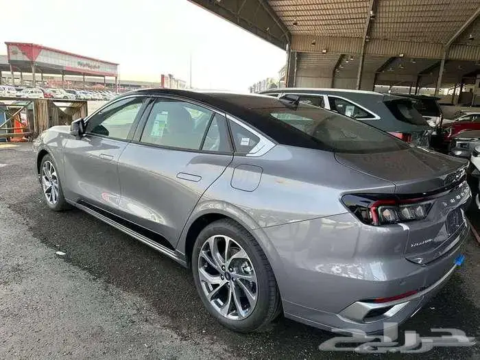 فورد تورس تيتانيوم موديل 2026 اقساط او كاش 9