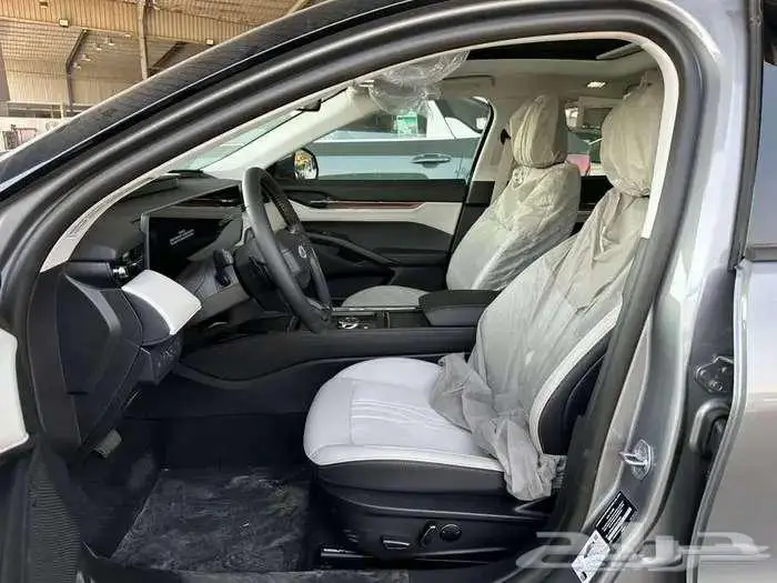 فورد تورس تيتانيوم موديل 2026 اقساط او كاش 5