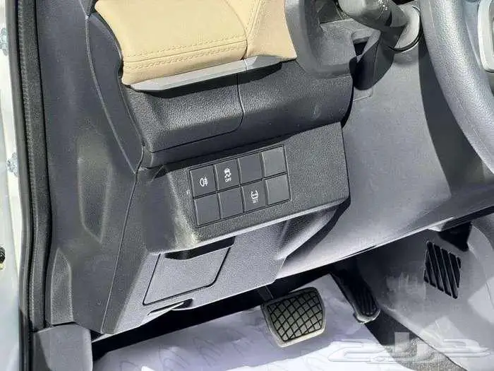 تويوتا يارس جميع الفئات 2026 اسعار عازل مجاني 3