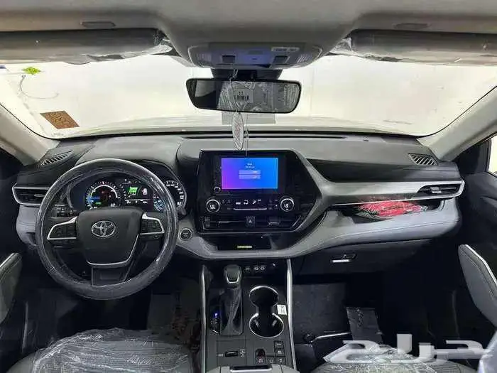 تويوتا هايلاندر GLE موديل 2025 عرض 50 50 بدون ربح 7