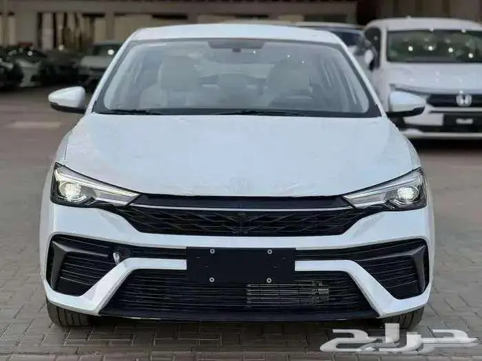 ام جي MG 5 _ استاندر ونص فل الشكل الجديد موديل 2025 باقل سعر 1