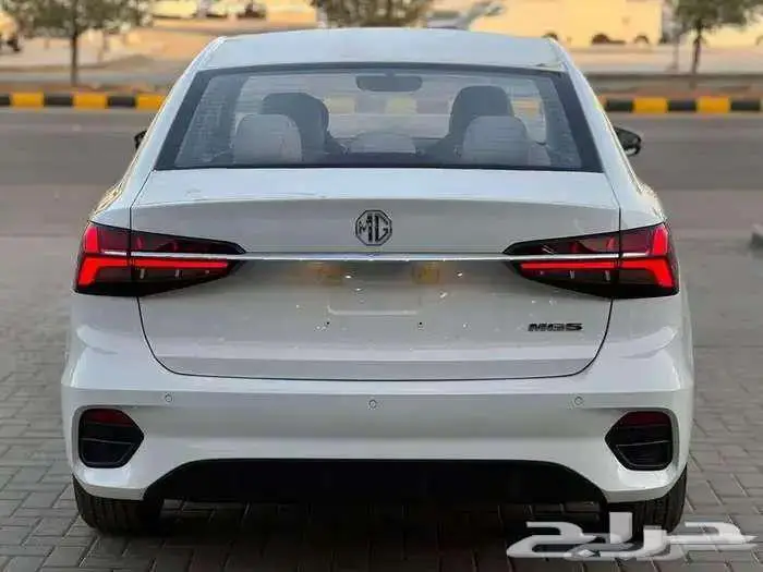 ام جي MG 5 _ استاندر ونص فل الشكل الجديد موديل 2025 باقل سعر 4