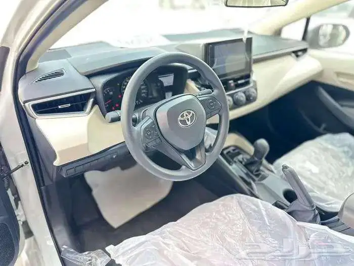 تويوتا كورولا ستاندر موديل 2026 كاش و اقساط 17