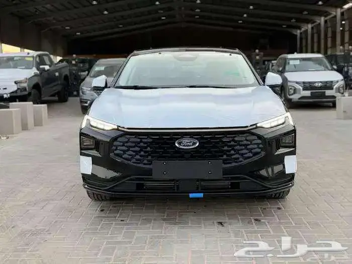 فورد تورس ترند اسود موديل 2026 1