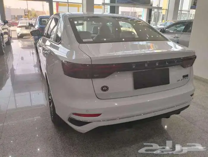 جيلى امجراند استاندر 2025- السعر شامل الضربيه(51.520) 1