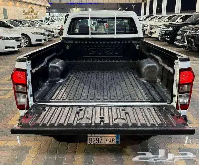 للبيع ايسوزو ديماكس 2016 غماره 2.5cc ديزل سعودي 27