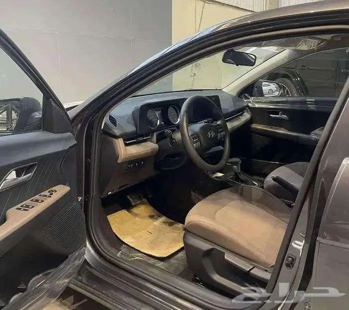 اكسنت فليت 2026 5