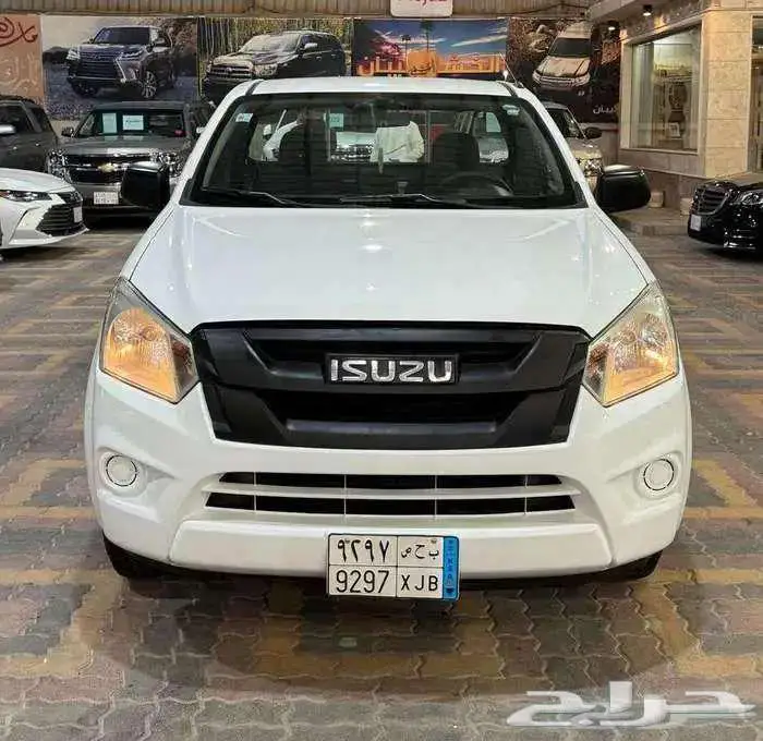 للبيع ايسوزو ديماكس 2016 غماره 2.5cc ديزل سعودي 0