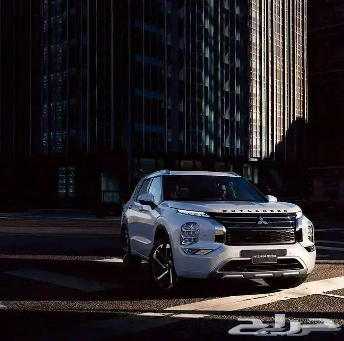 ميتسوبيشي اوتلاندر 2025 جميع الفئات 1