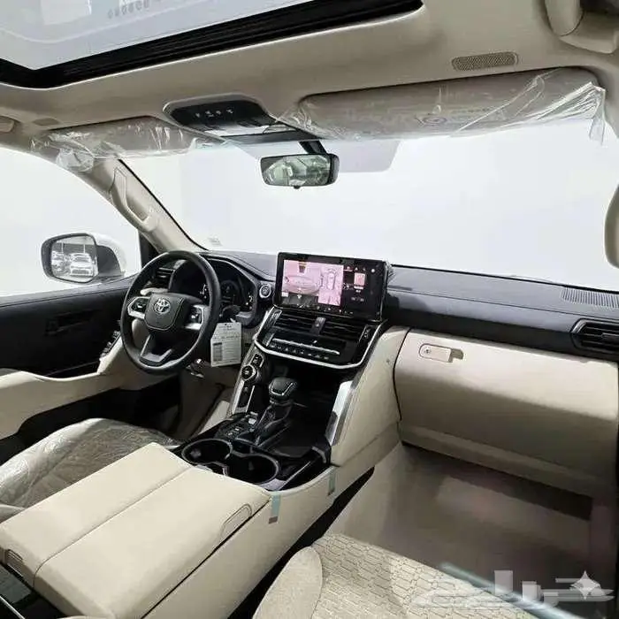 تويوتا لانكروزر L2 موديل 2025 كاش و بنوك 13