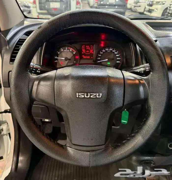 للبيع ايسوزو ديماكس 2016 غماره 2.5cc ديزل سعودي 17