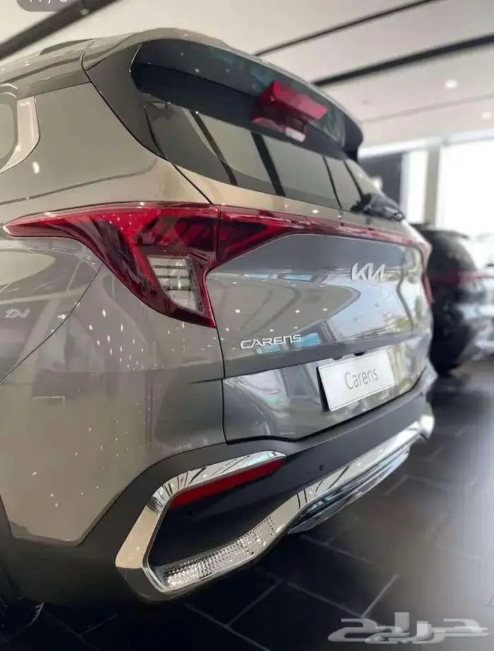 كيا كارينز نص فل موديل 2025 كاش واقساط 10