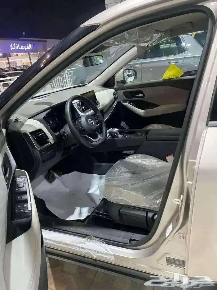 نيسان اكستريل 18