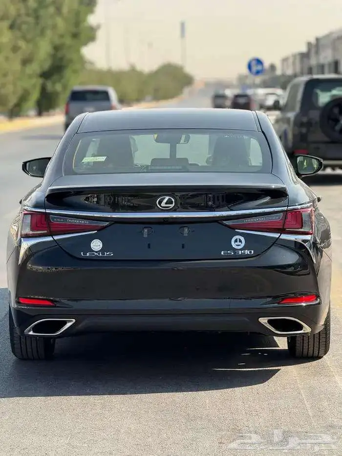 لكزس ES 350 DD 2025 الساير كاش واقساط 4