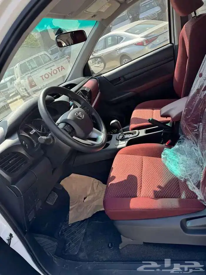 هايلوكس توماتيك بنزين 2025 بريمي كاش واقساط 8