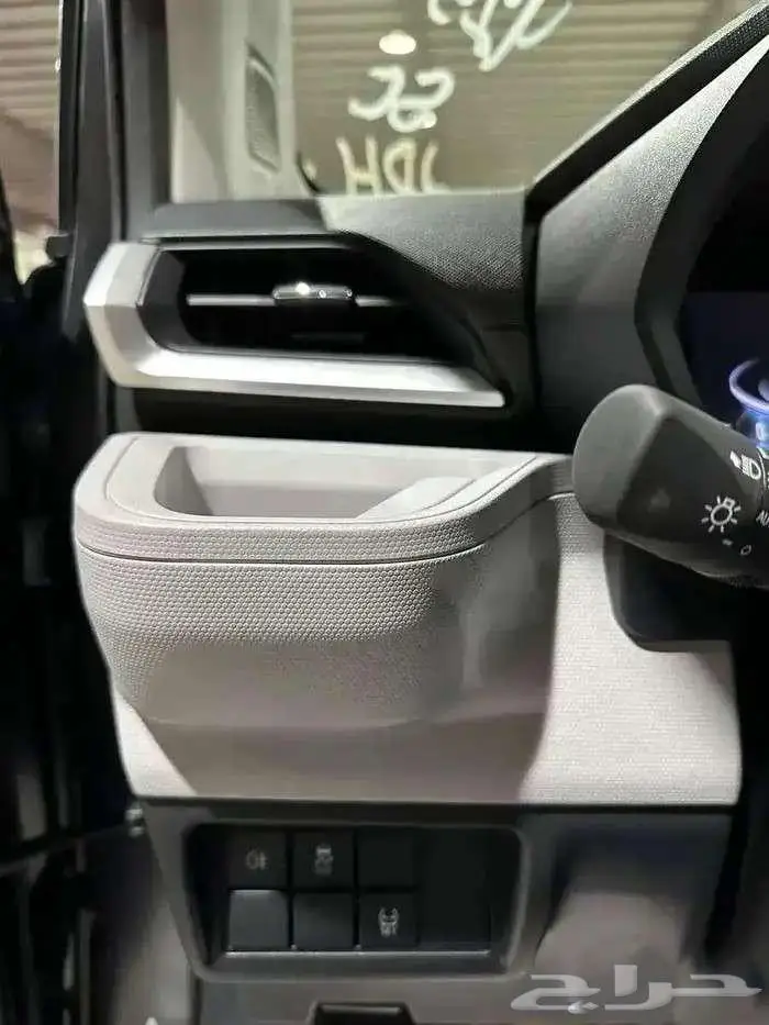 تويوتا فيلوز GLX 2025 اقساط 8