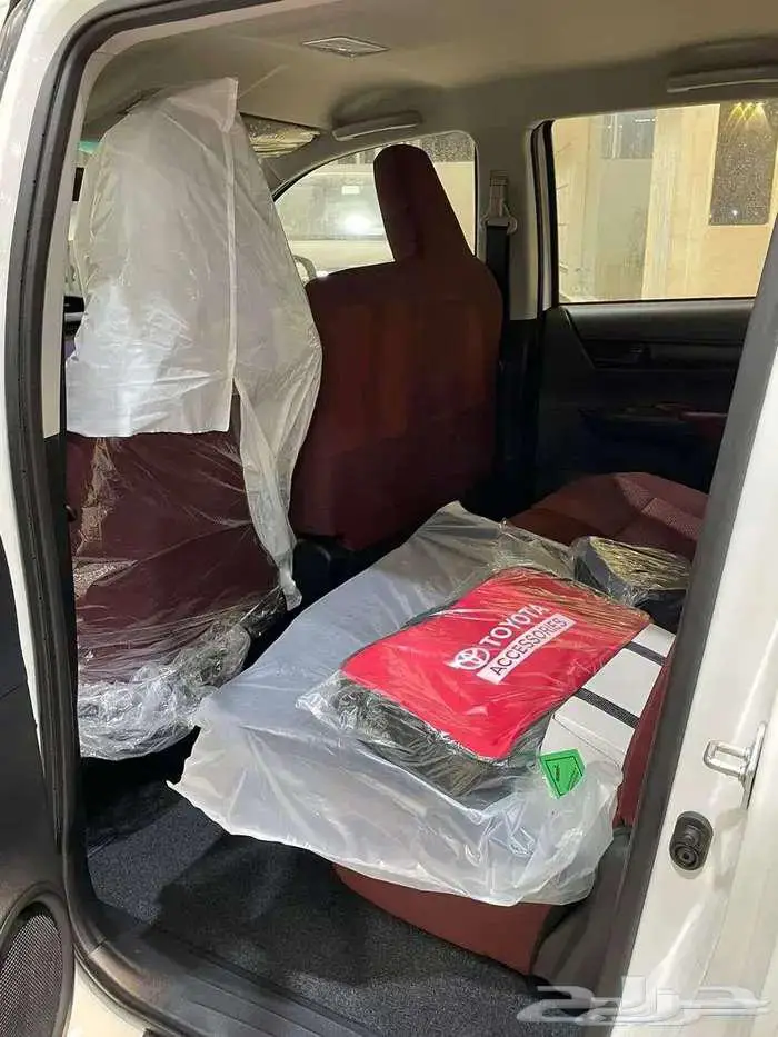 هايلوكس غمارتين GL ديزل 2025 للتقسيط 8