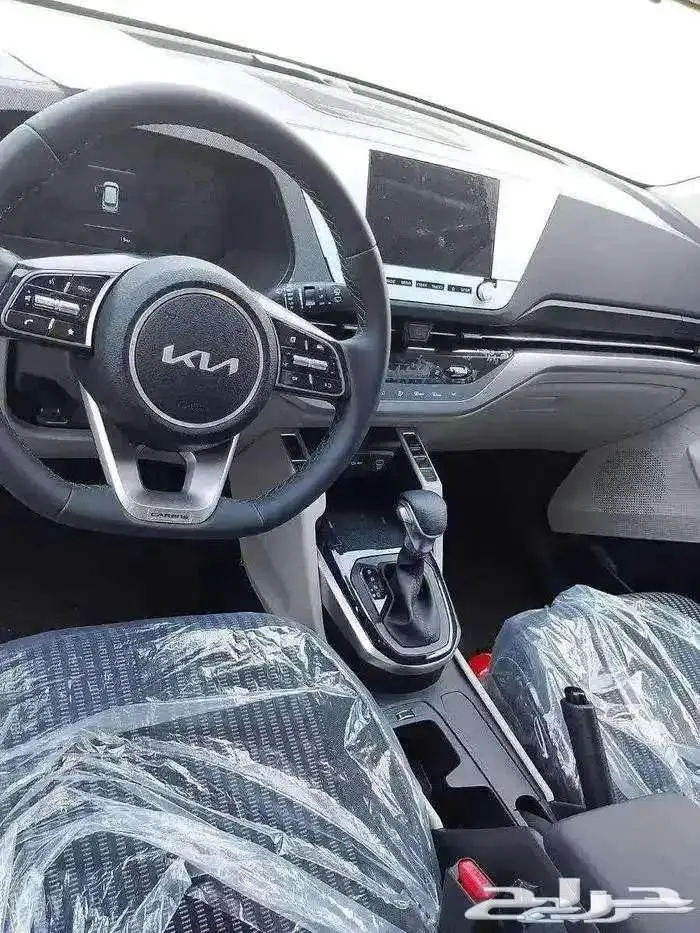 كيا كارينز 2025 نص فل بسعر خاص 6
