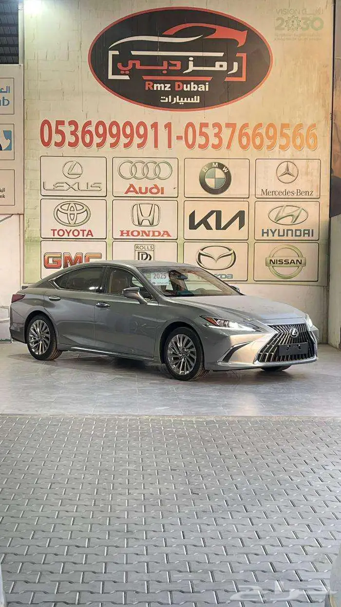 لكزس ES350 فئة CC بانوراما بريمي 2025 1