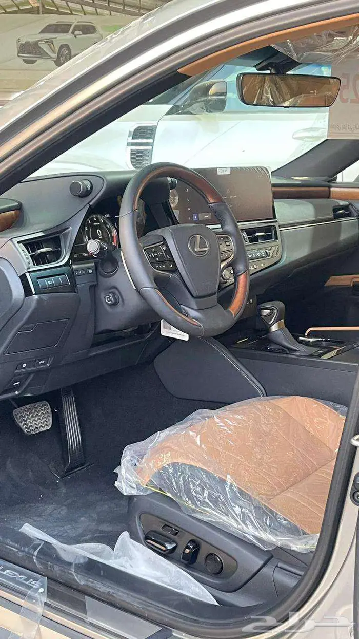 لكزس ES350 فئة CC بانوراما بريمي 2025 7