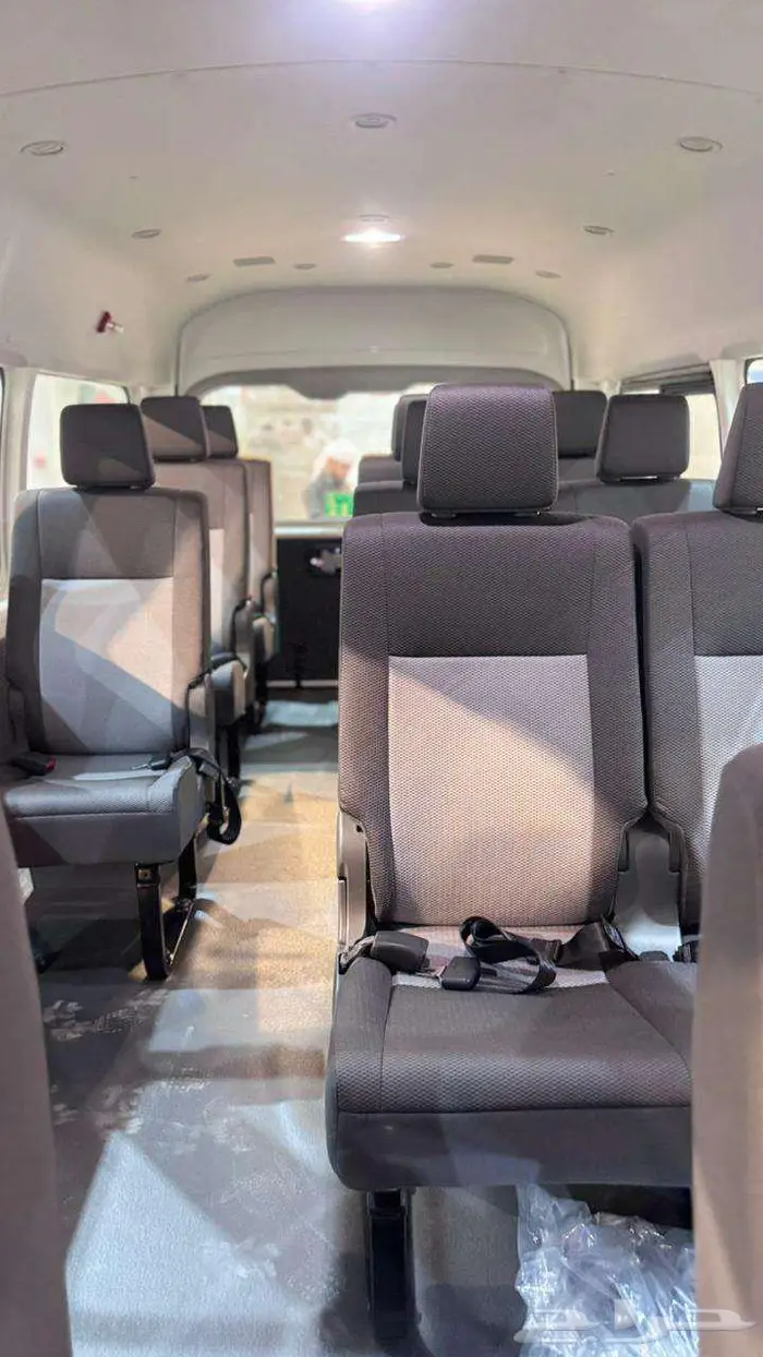 تويوتا باص ركاب قير عادي ديزل خليجي 2026 11