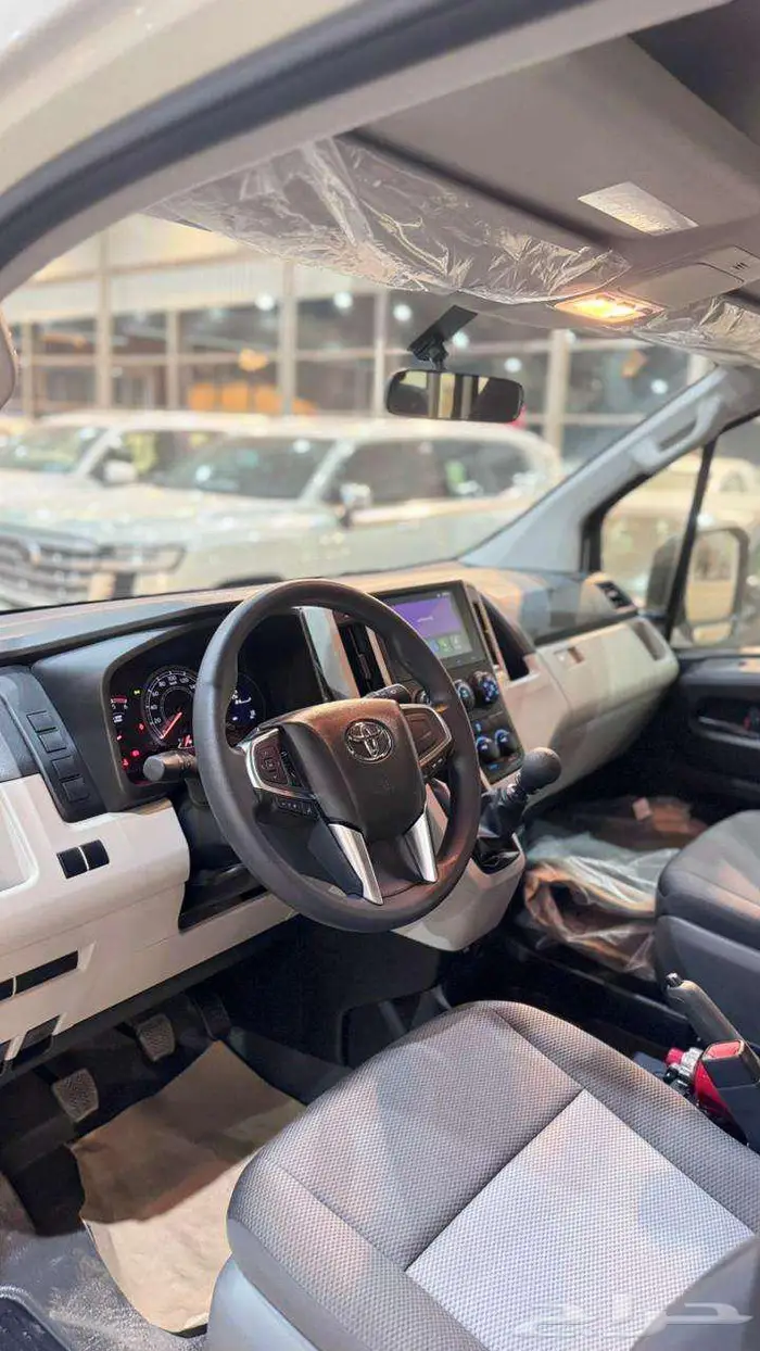 تويوتا باص ركاب قير عادي ديزل خليجي 2026 5