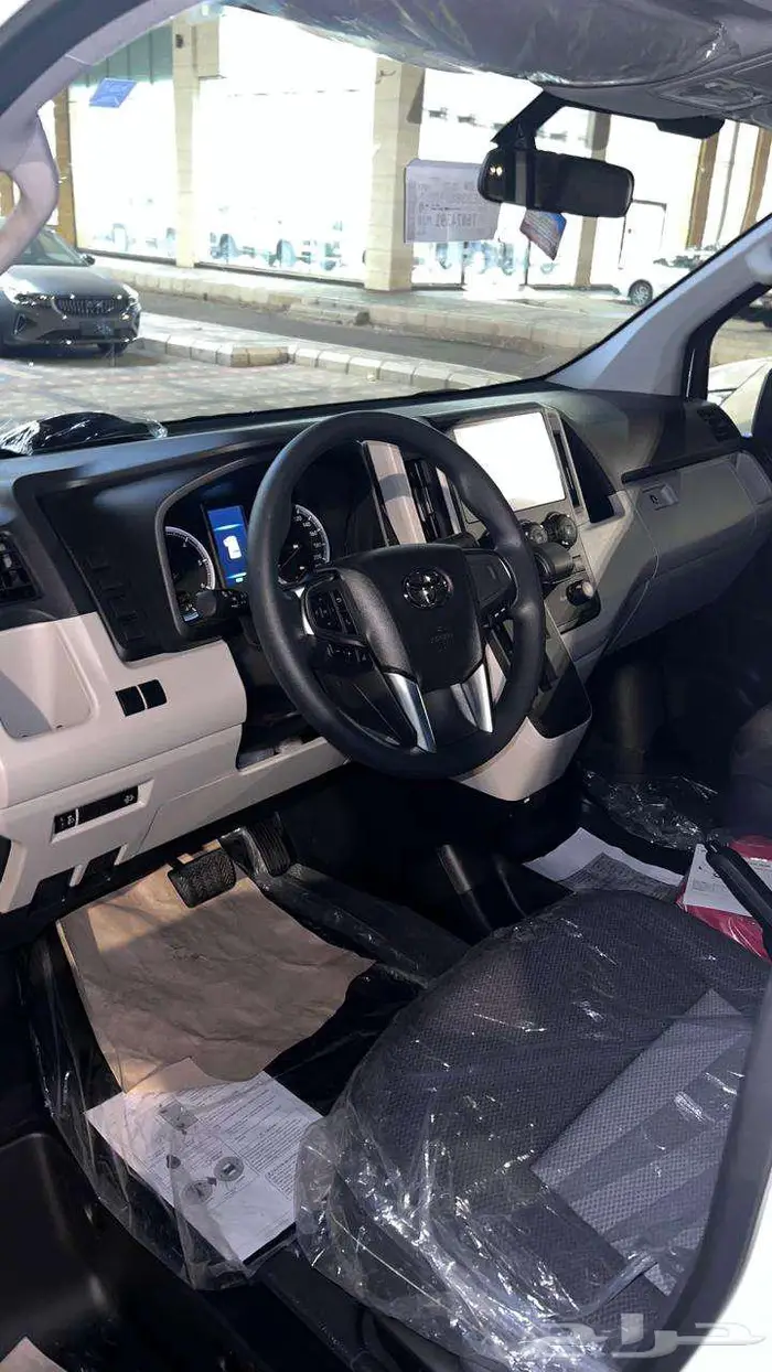 تويوتا هايس 2026 اوتوماتيك 13 راكب 3