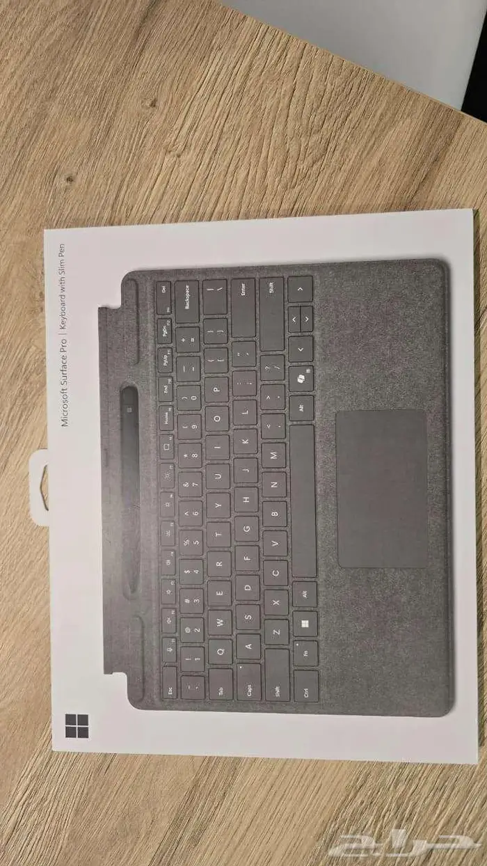 Microsoft surface Pro 11 keyboard and mouse 7