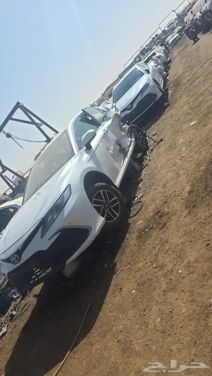 تشليح كامري لبيع قطع غيار فقط 1