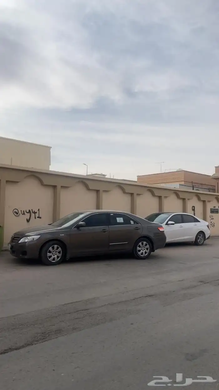 للبيع كامري 1