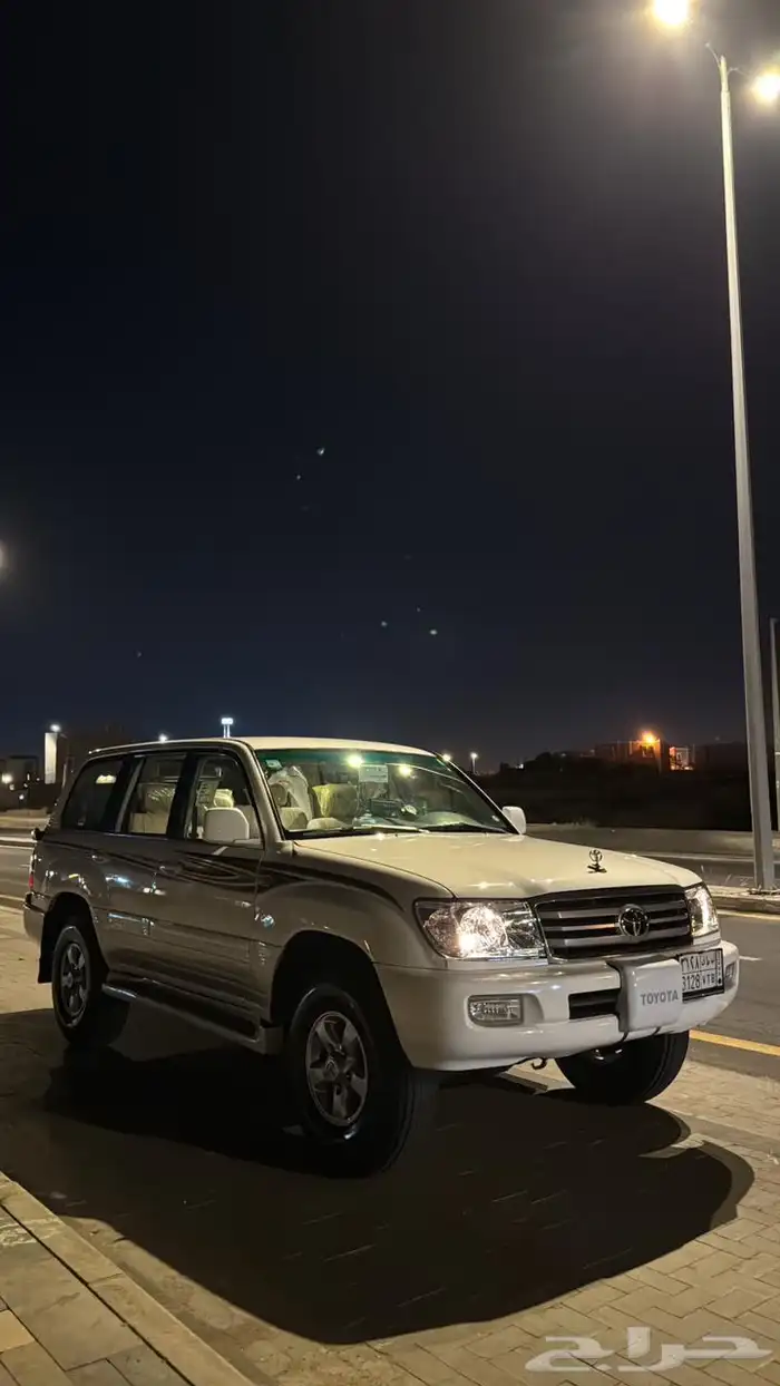 لاند كلوزر صالون مديل 2006 6