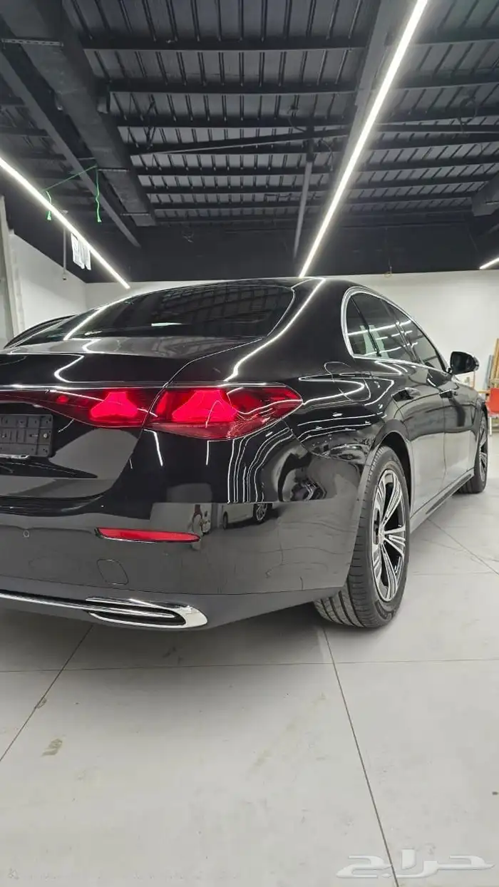 مرسيدس E200 موديل 2024 11