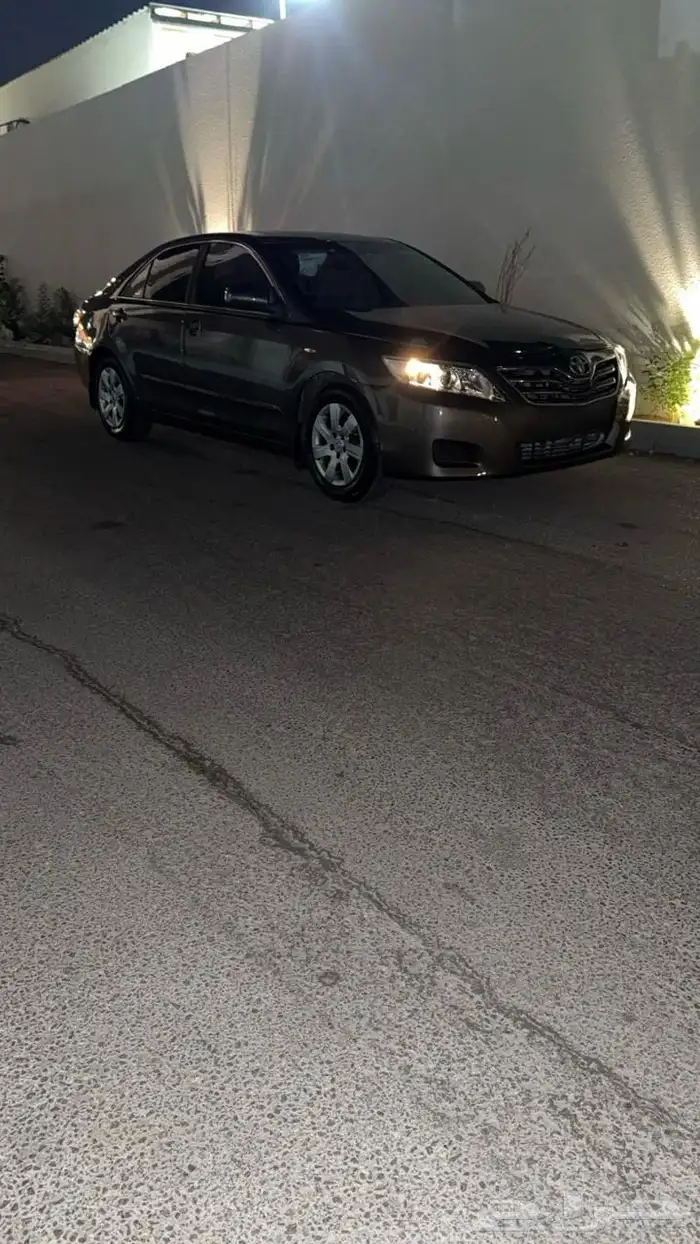 للبيع كامري 8