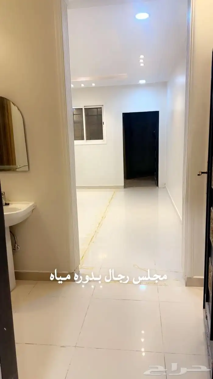 شقة للإيجار بحي المونسية 4