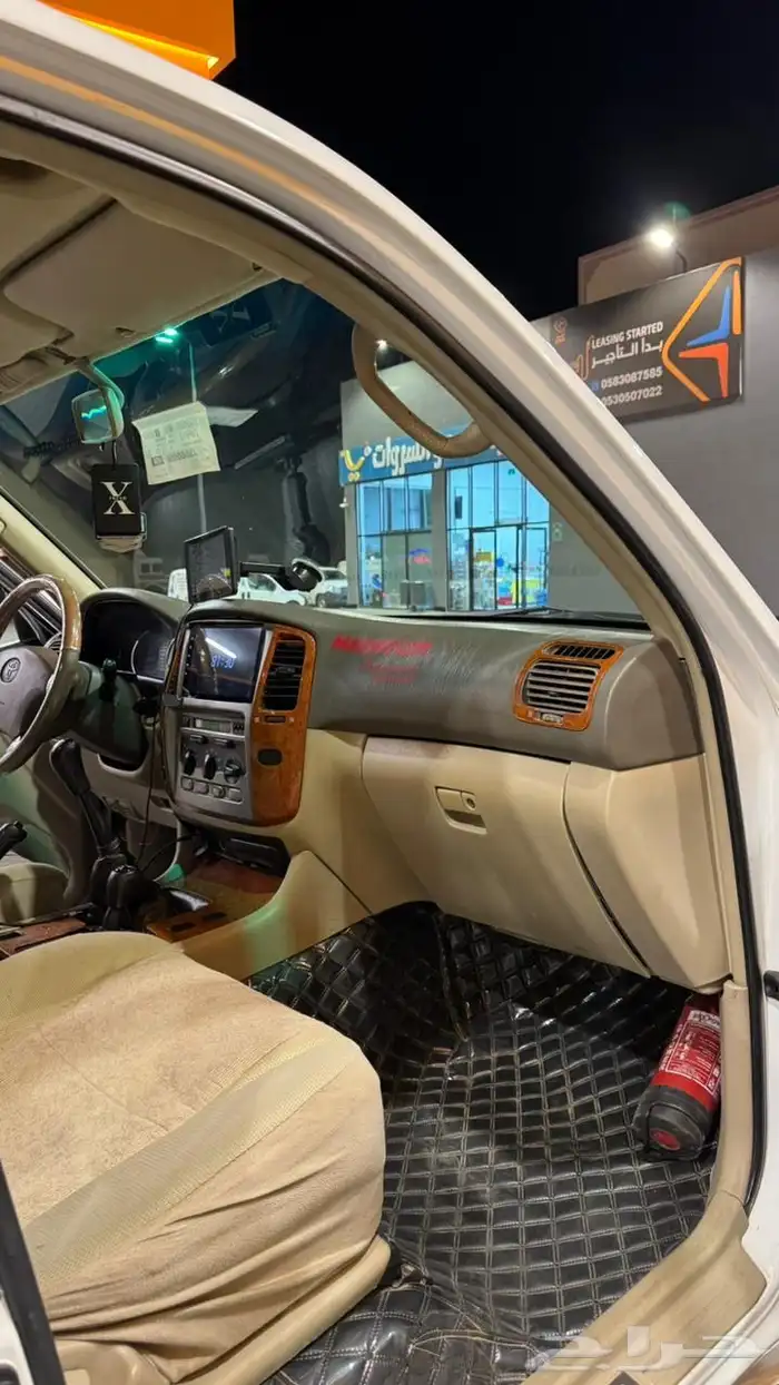 لاند كلوزر صالون مديل 2006 8