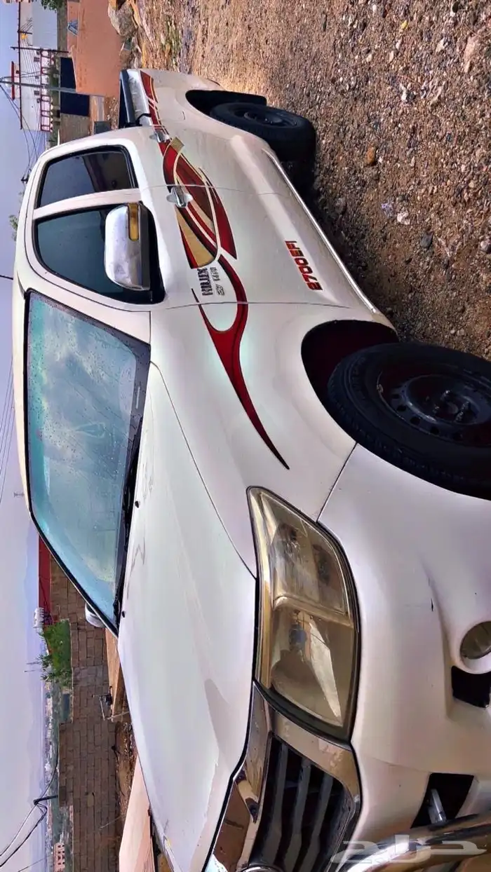 هايلكس غمارتين 2015 GLX 5