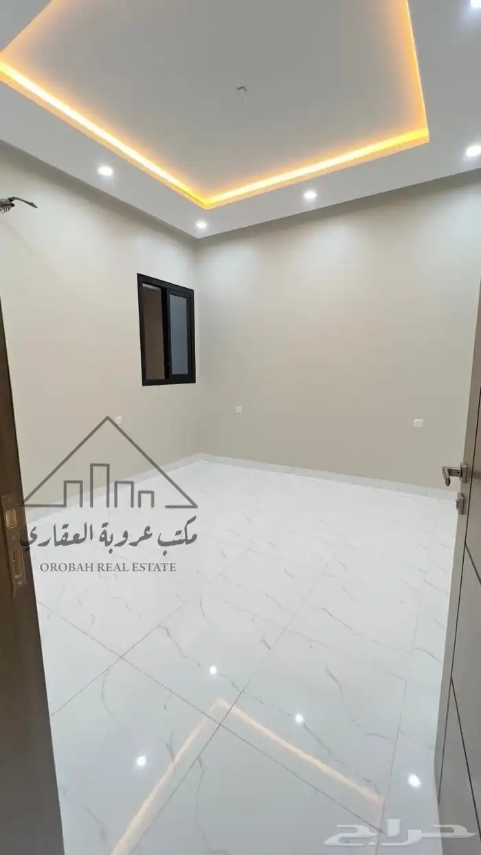 للبيع فيلا روف ارضي مشب حي المصيف 3 تبوك 15