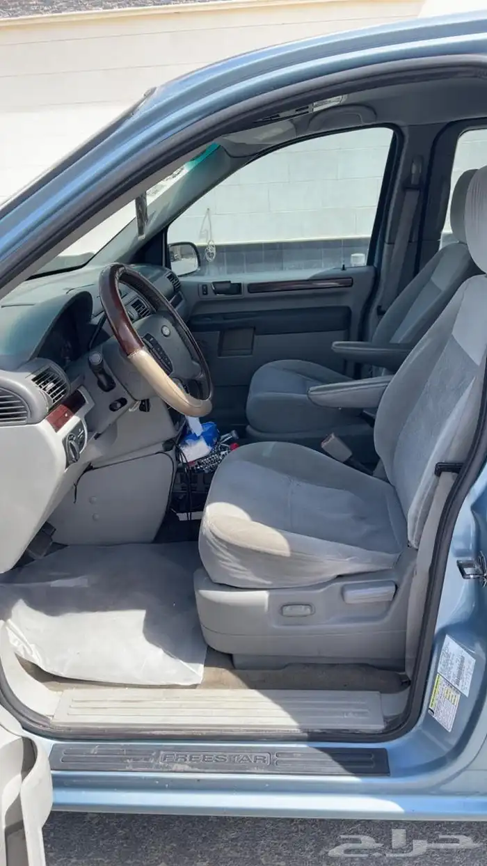 فورد وندستار البيع قريب 2