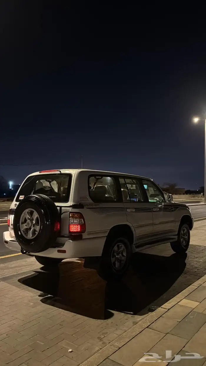 لاند كلوزر صالون مديل 2006 2