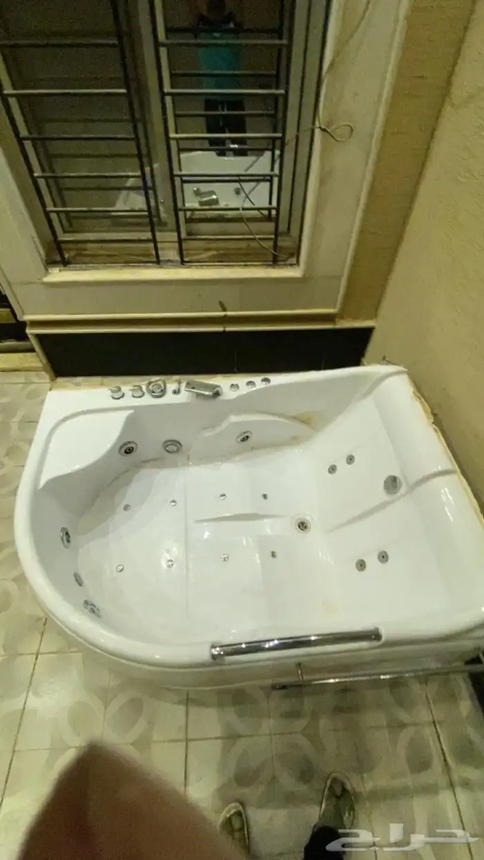 بانيو حمام سباحة 0