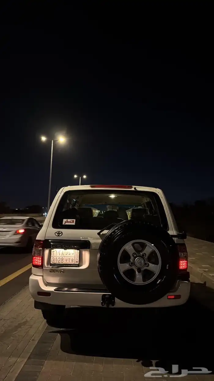 لاند كلوزر صالون مديل 2006 5