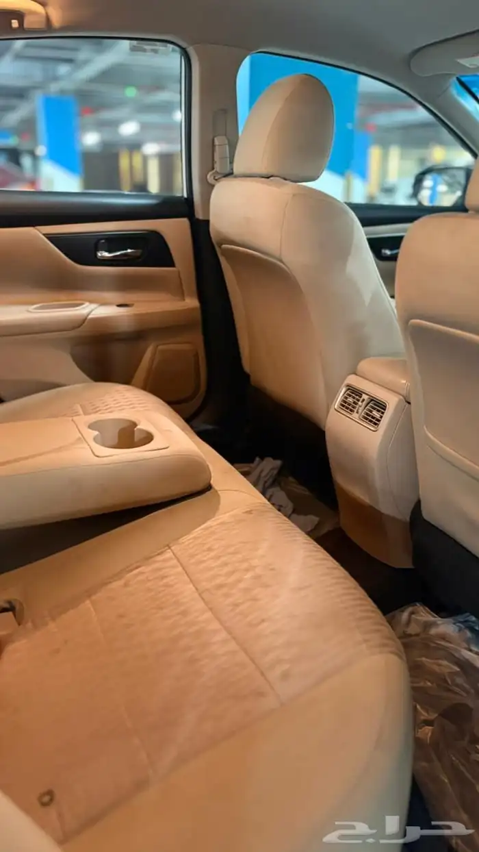 Nissan التيما 2017 قمة النظافة 24