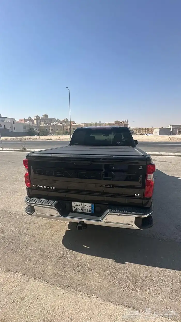 للبيع سلفرادو 2022 LT فل كامل قير ارضي 1